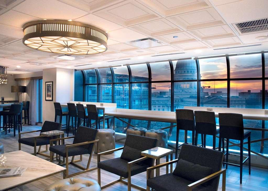 The Madison Concourse Hotel Restaurante foto