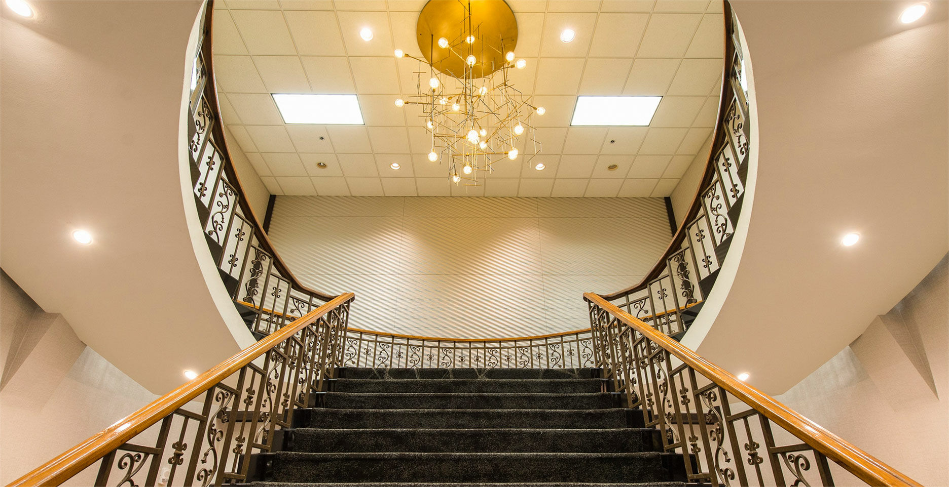 The Madison Concourse Hotel Exterior foto